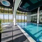 365pam - Westin House - Basen, Jacuzzi, Sauna, Silownia, Plac Zabaw W Cenie Kołobrzeg