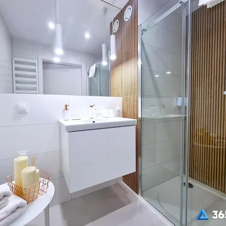 365pam - Westin House - Basen, Jacuzzi, Sauna, Silownia, Plac Zabaw W Cenie Apartmán Kolobřeh